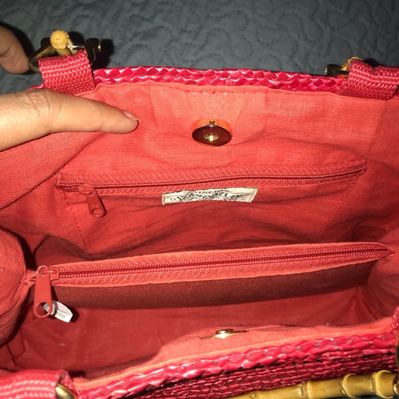 🔥HP 🔥Hot pink straw bag - Picture 4 of 5